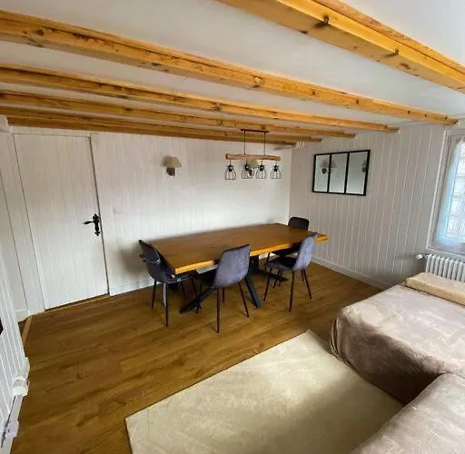 Apartment Typique Avec Carnotzet
